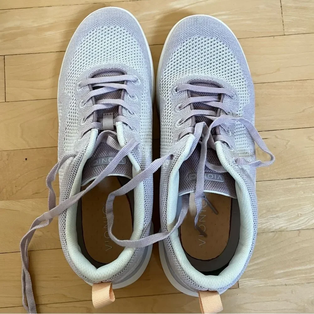 Vionic Arrival Sneaker In Mist Purple/ Cloud Cream 11